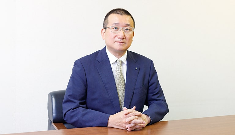 阪神ロジテム株式会社 代表取締役社⻑ 望⽉ 隆